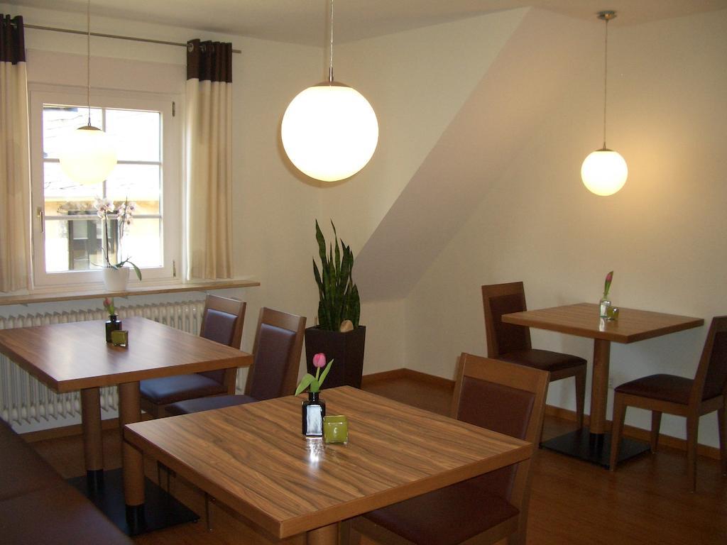Gaestehaus Weberskirch แอนสท์ ภายนอก รูปภาพ